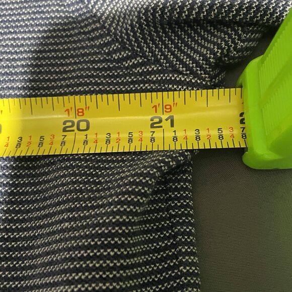 PETER MILLAR Crown Crafted Polo Shirt Men’s Medium Power Design Embroidered Silk - Picture 8 of 10